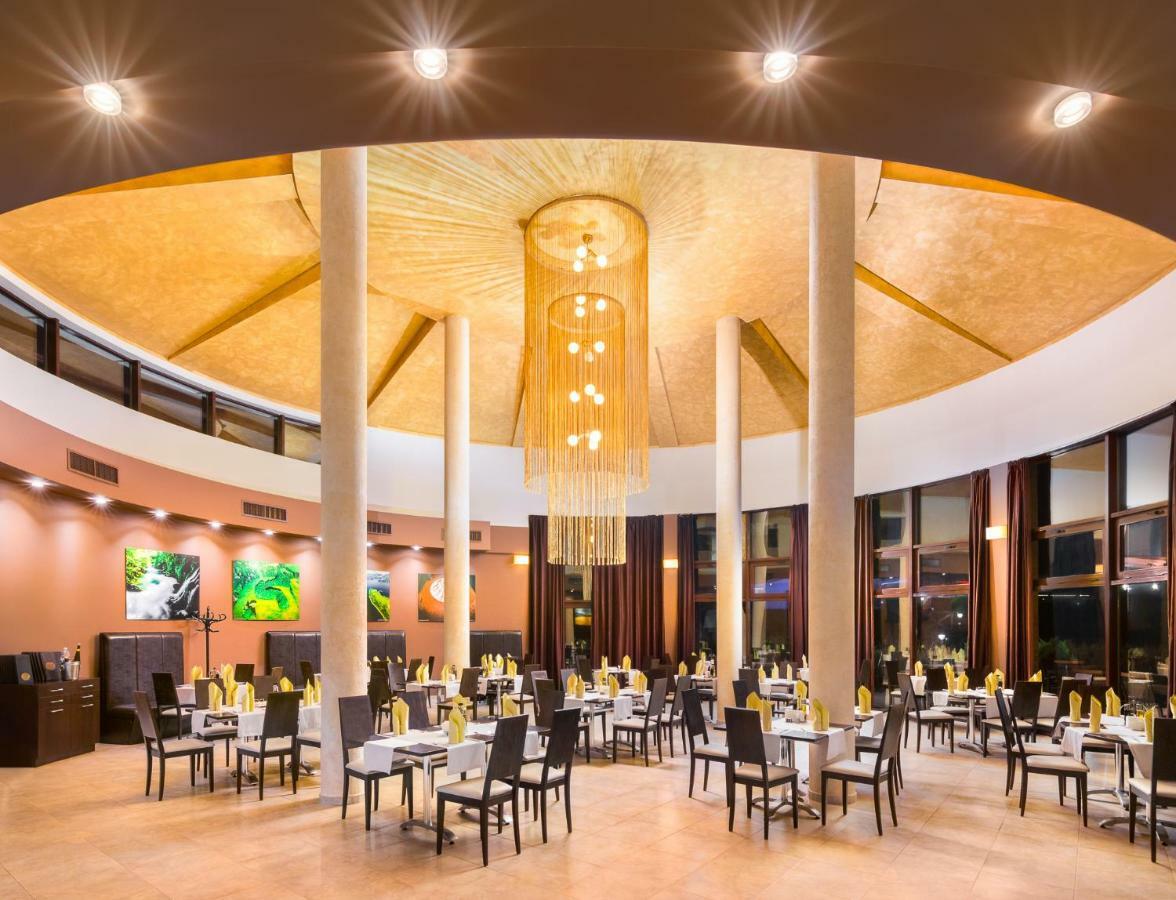 Hotel Sevtopolis Medical & Spa 파벨 반야 외부 사진
